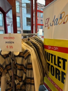 Stockverkoop en outletwinkel El JaBo Duffel